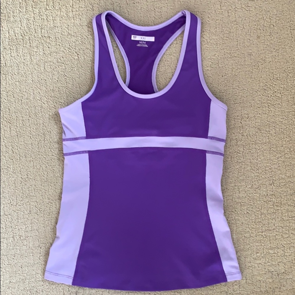 Forever 21 workout tank with shelf bra